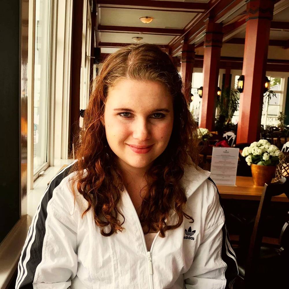 Meet your Posher, Emma